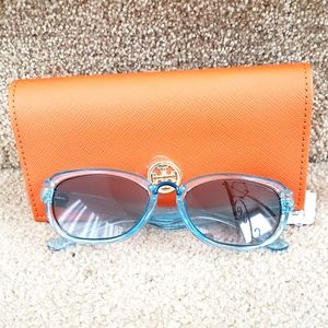 Brand New Tory burch sunglasses